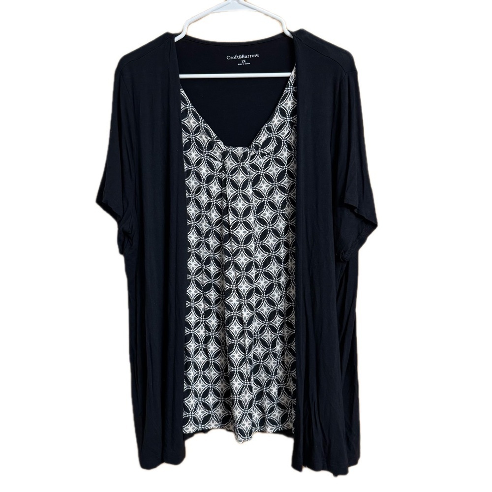 Croft & Barrow Black and White Patterned Blouse
